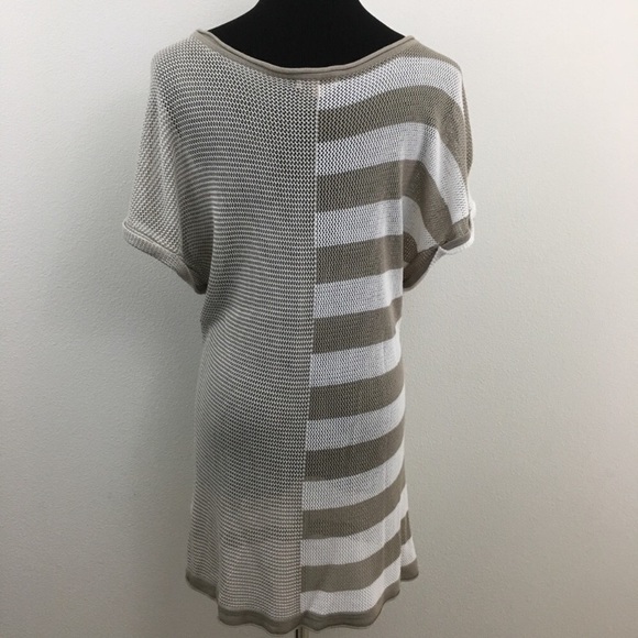 Color Block Crocheted Style Top - Picture 5 of 7